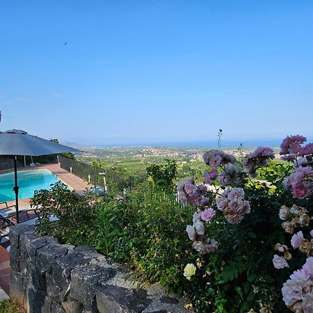 Open Land Holiday House Villa Fiumefreddo di Sicilia Esterno foto