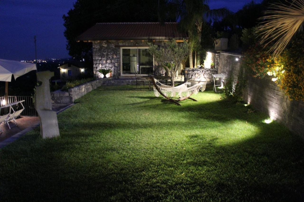 Open Land Holiday House Villa Fiumefreddo di Sicilia Esterno foto