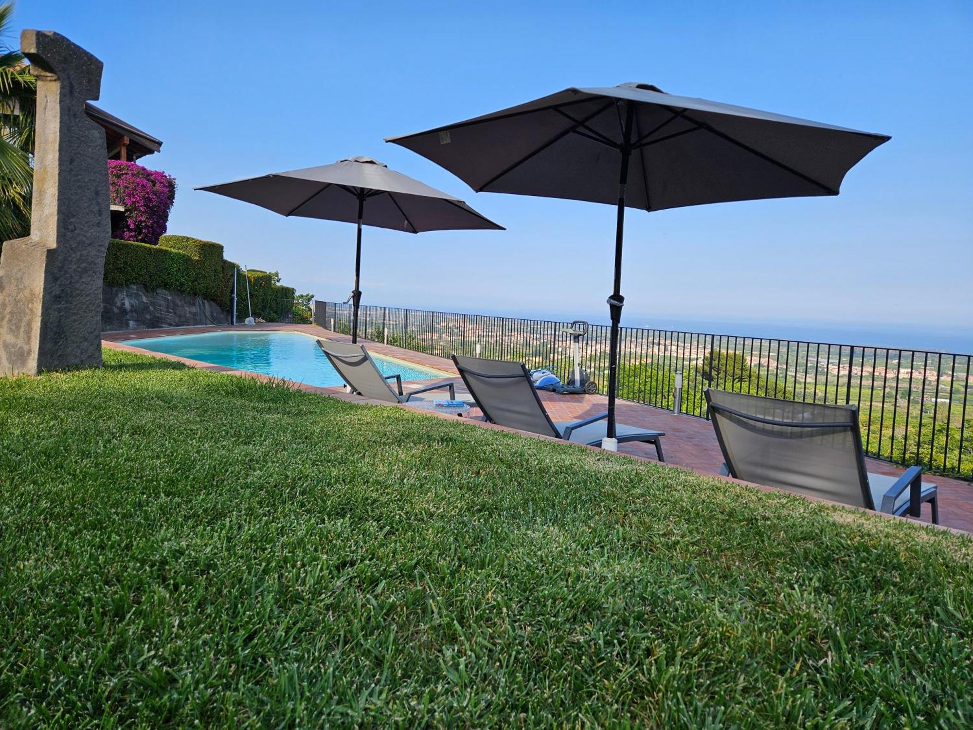 Open Land Holiday House Villa Fiumefreddo di Sicilia Esterno foto